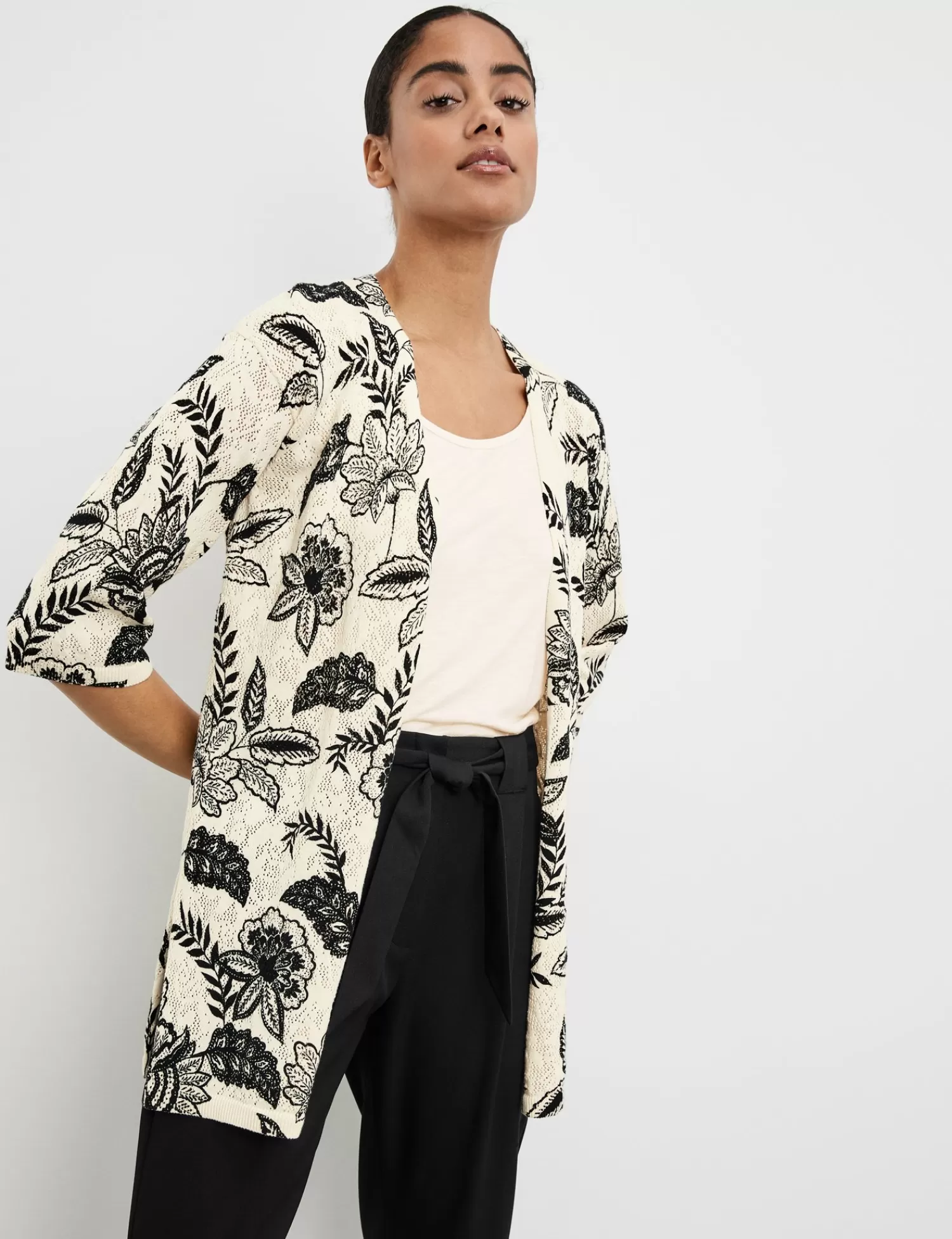 Outlet Offene Strickjacke Mit Floral-Print Damen Strickjacken / Cardigans