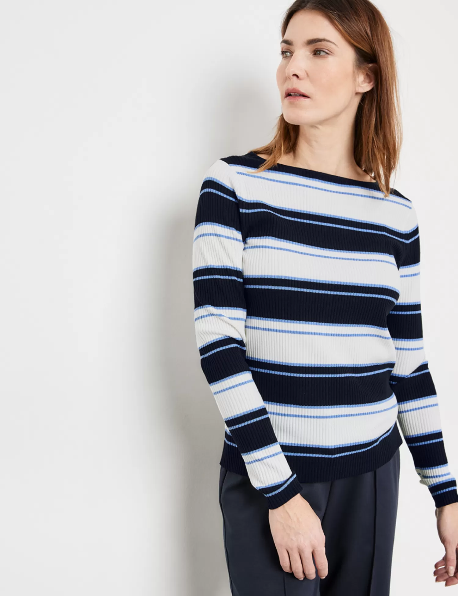 Store Pullover Mit Markanten Streifen Damen Pullover